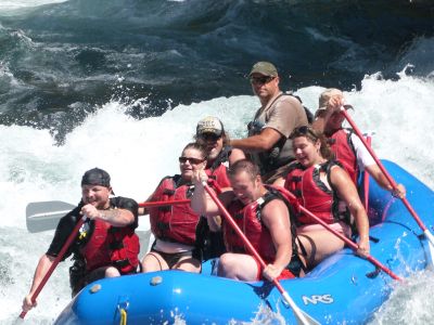 Happy People Rafting