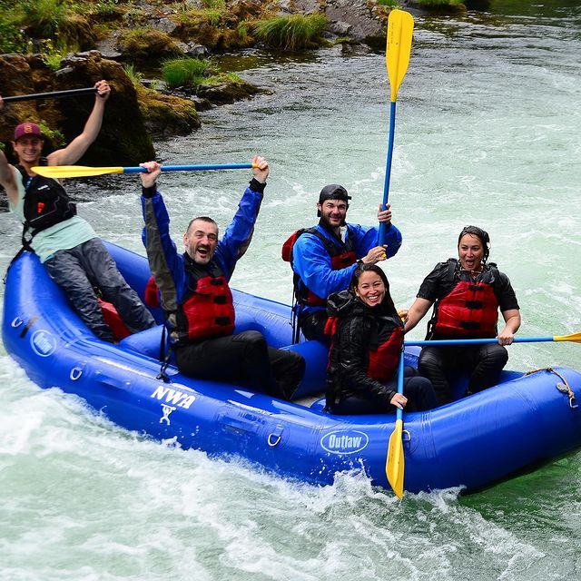 Upper Clackamas rafting